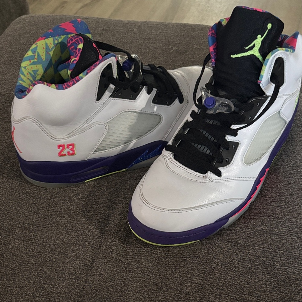 Jordan Sneakers White and Purple